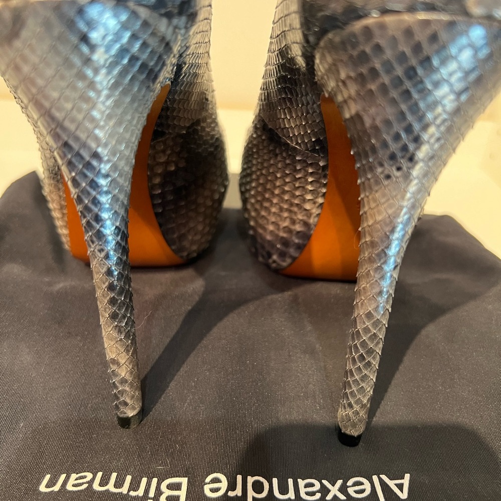 Alexandre Birman Python Peep Toe Platform Pumps -… - image 4